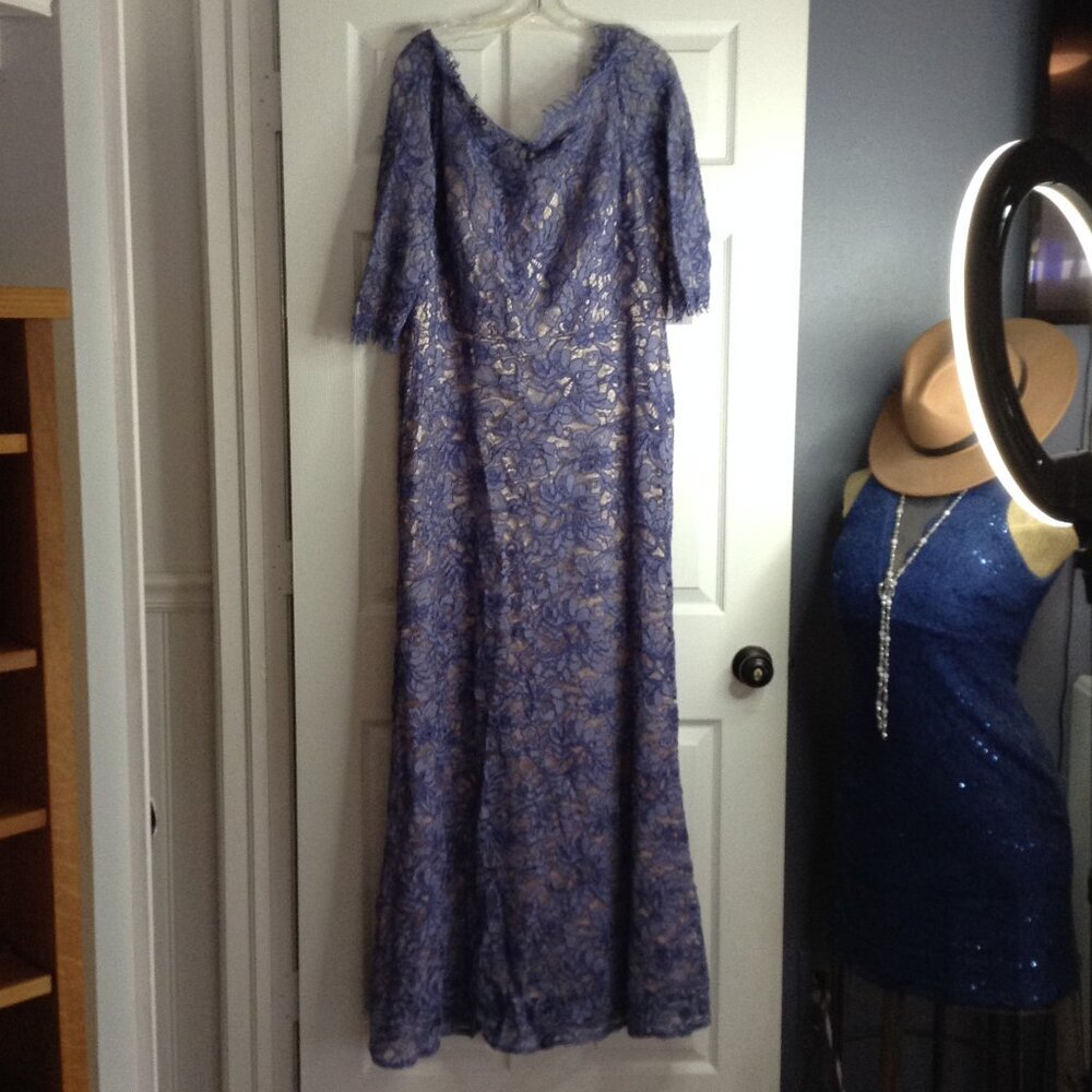 NWT JS Group Gown, 16, Lacy, Perfect Mother of Bride or Groom, Periwinkle, Glam